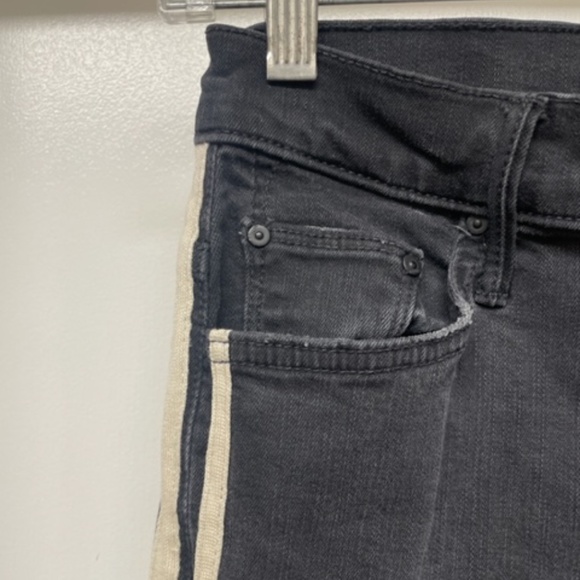 MOTHER Insider Crop Step Fray Guilty Racer - Picture 6 of 12